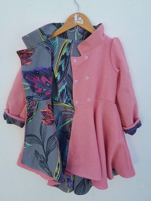 Dutchess Coat - size 4