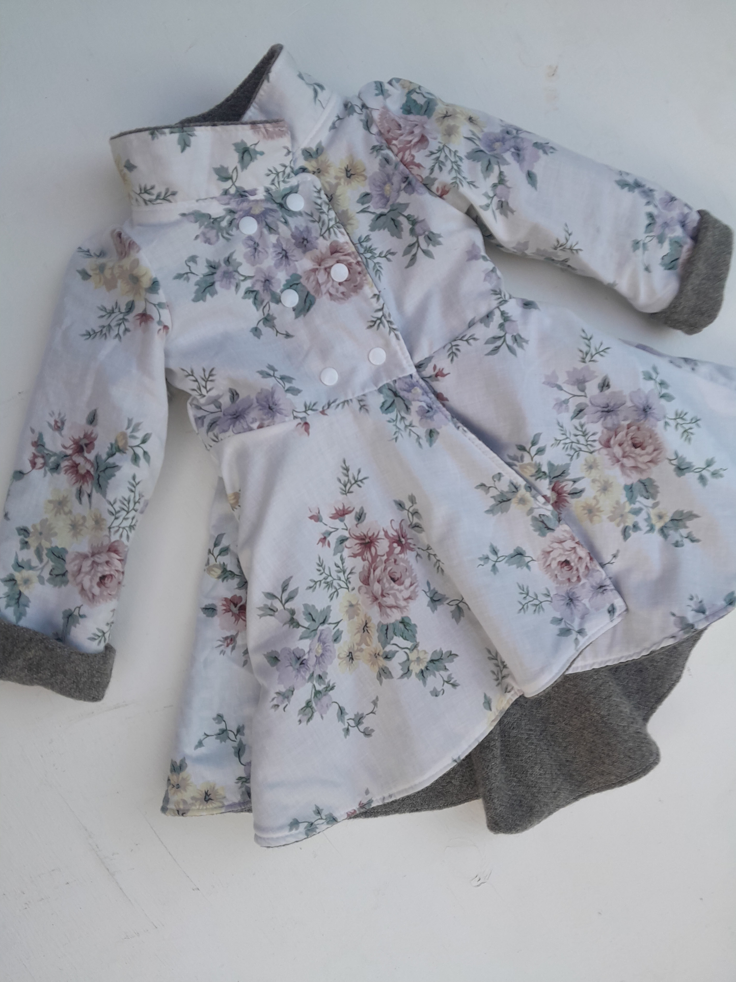 Dutchess Coat image 2
