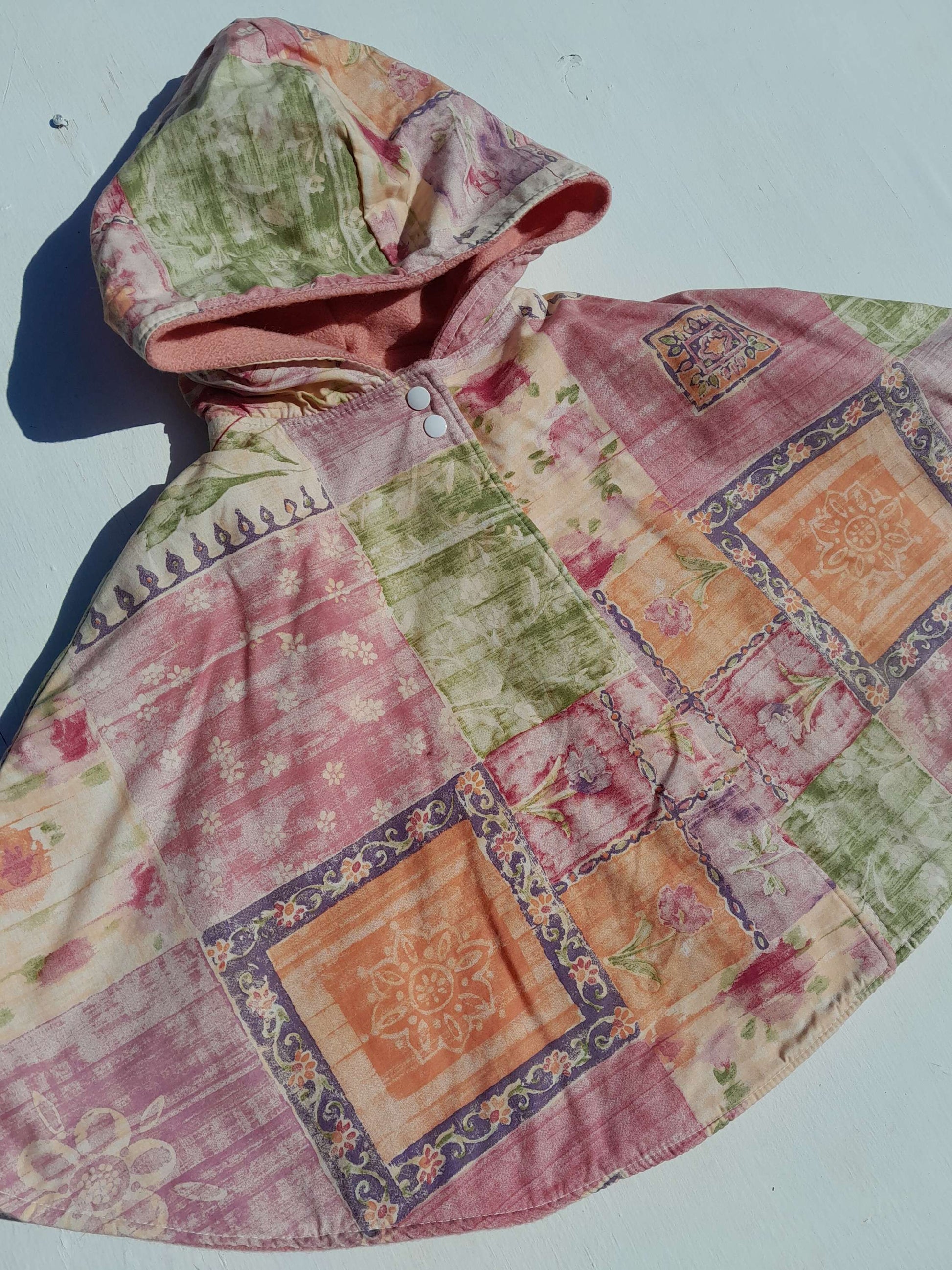 Pixie Cape - Peach floral image 2
