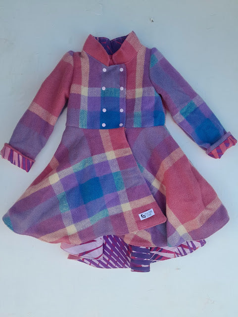 Dutchess Coat - size 6