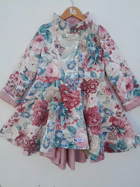 Dutchess Coat - size 6