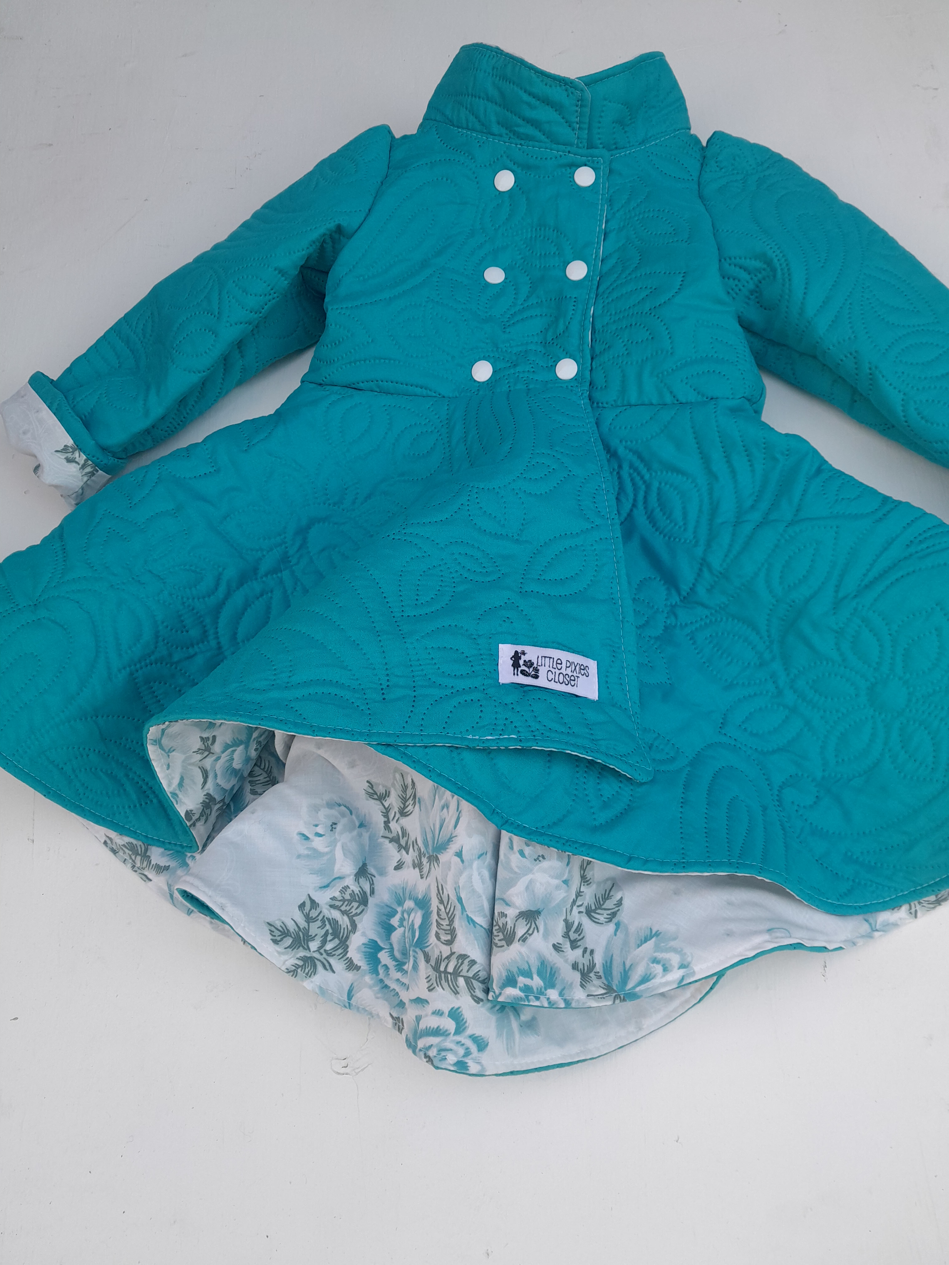 Dutchess Coat image 2