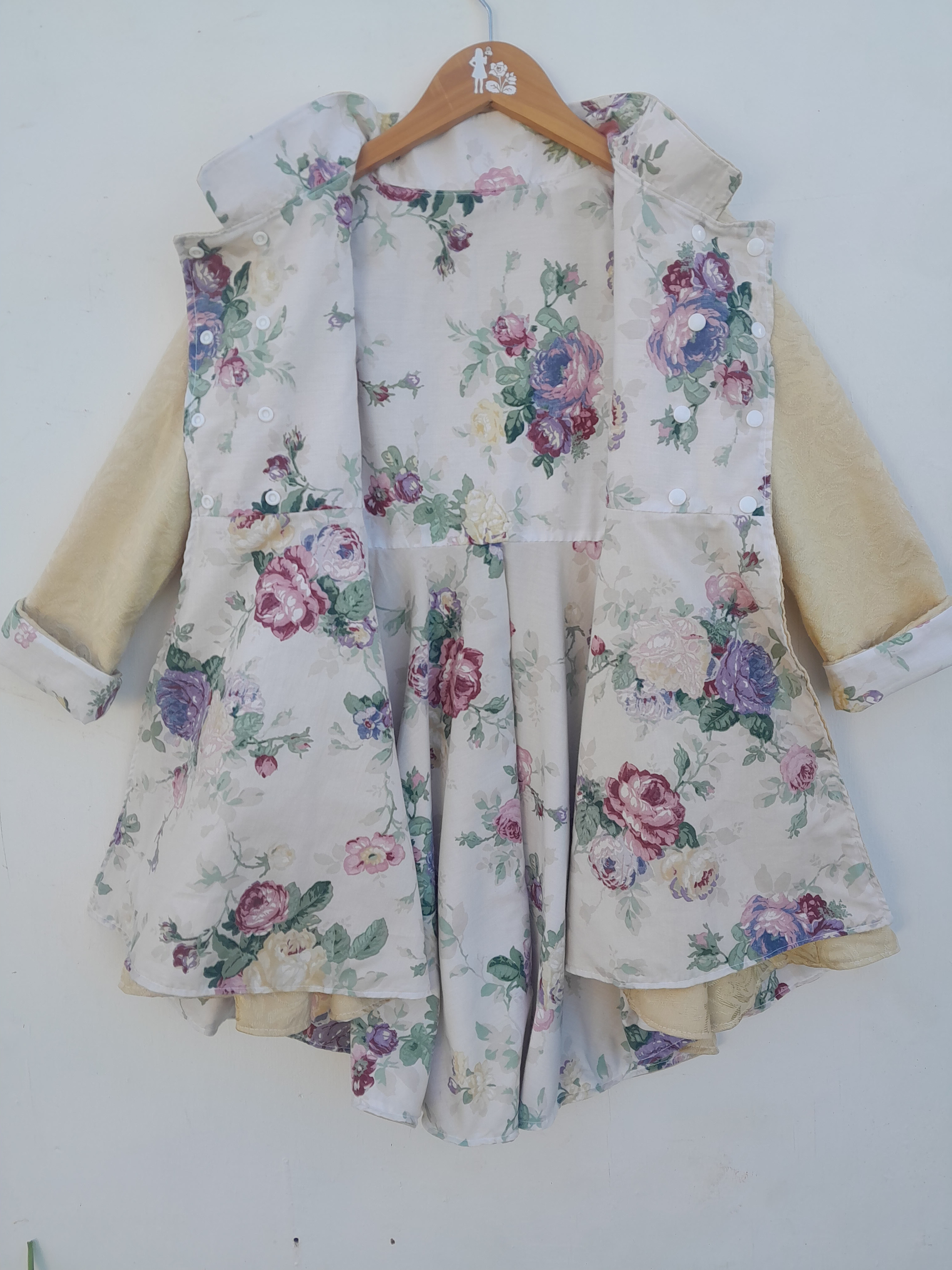 Dutchess Coat  image 2