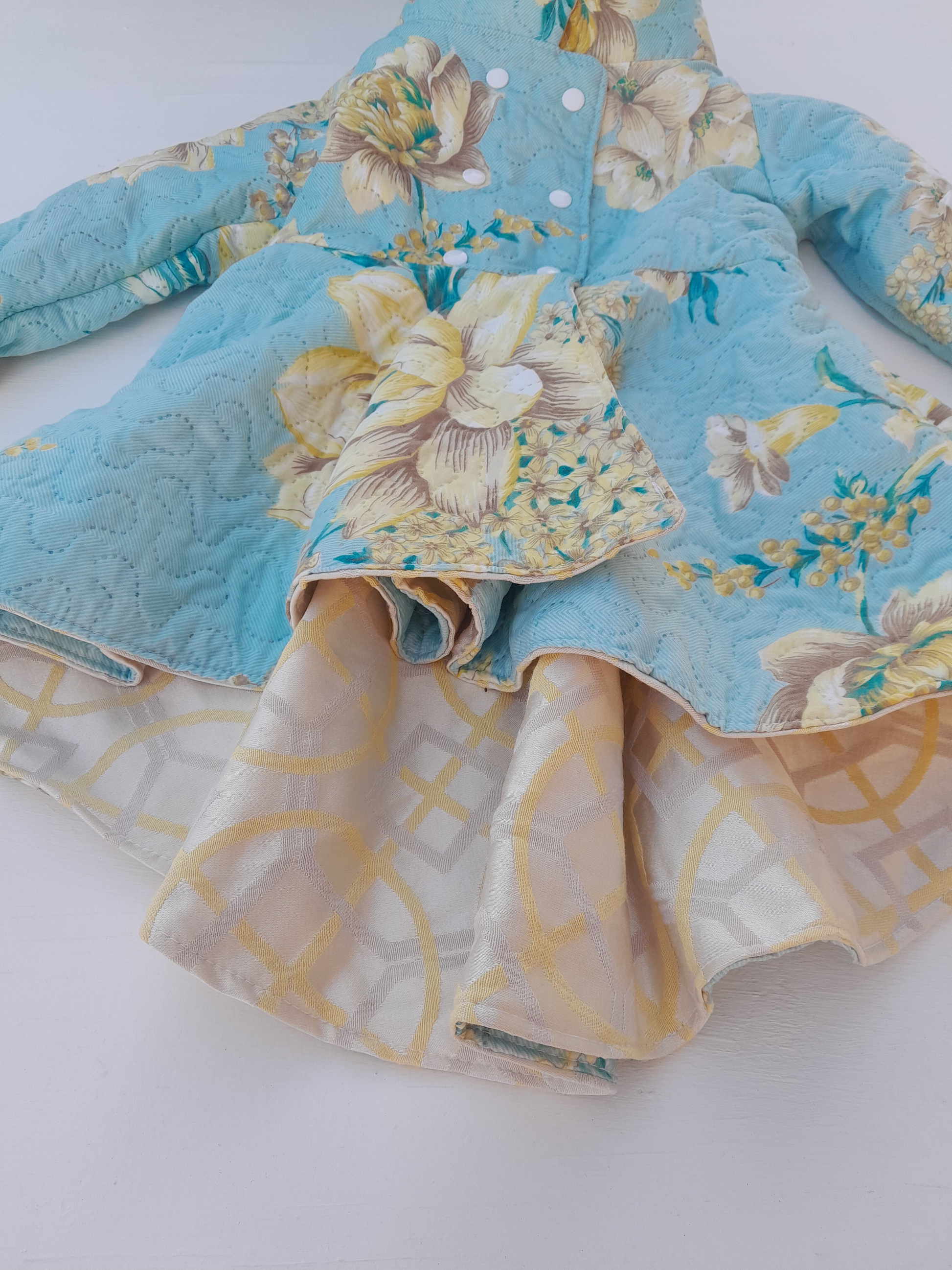 Dutchess Coat  image 2