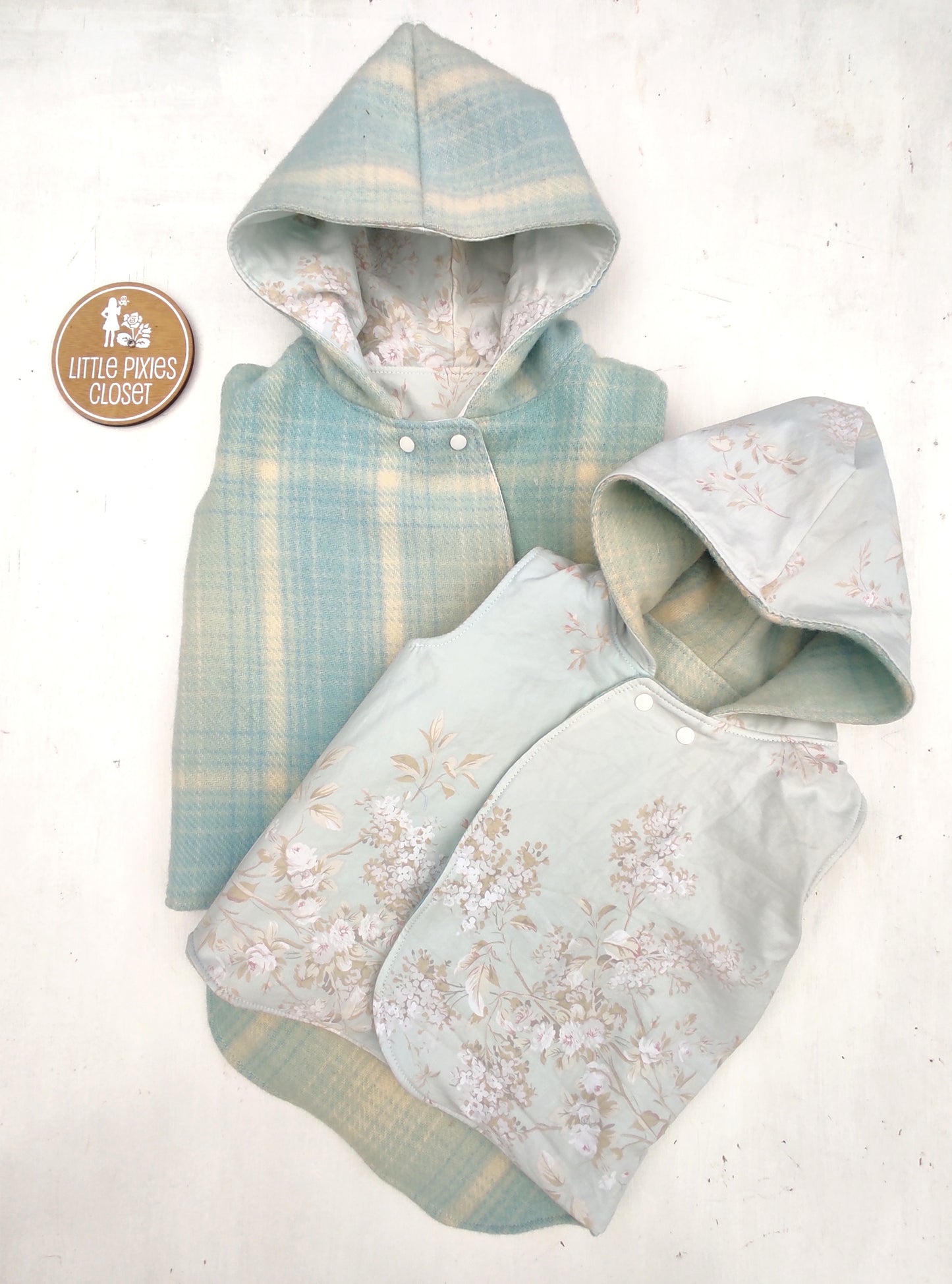 Reversible Pixie Vest - Minty Floral image 0