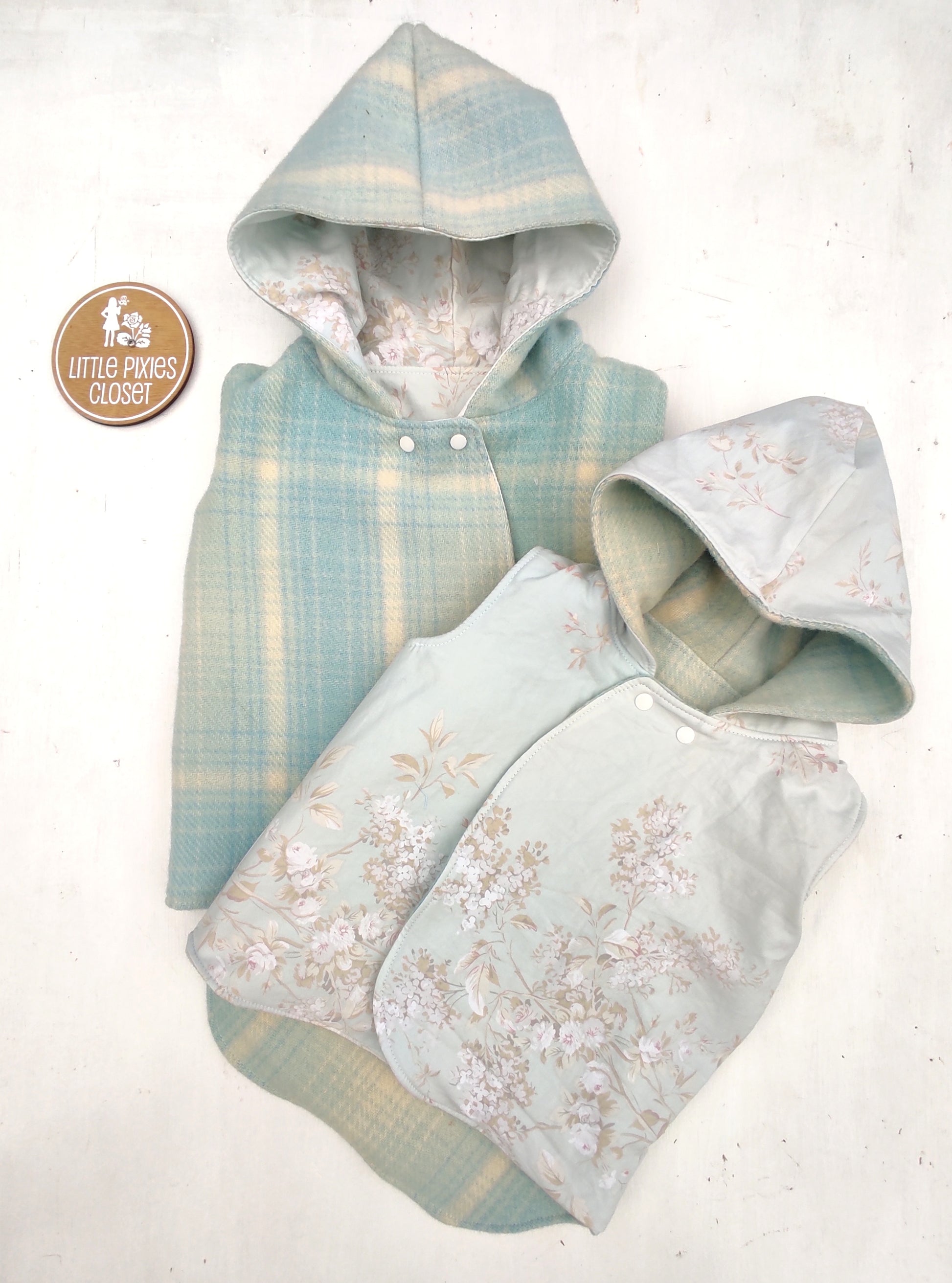 Reversible Pixie Vest - Minty Floral image 0