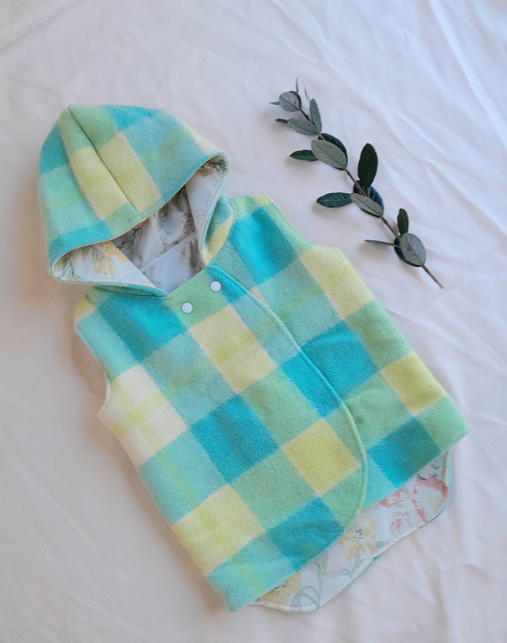 Reversible Pixie Vest image 2