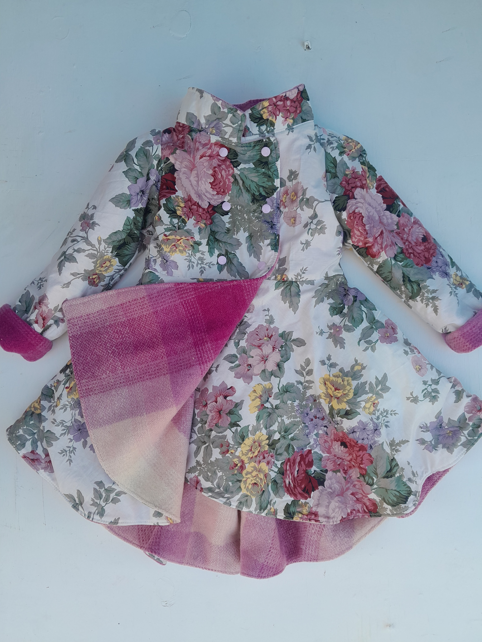 Dutchess Coat image 3